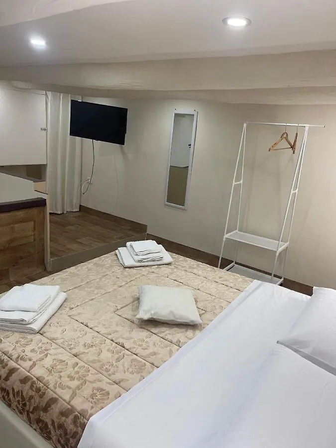 那不勒斯E&G House别墅 度假居